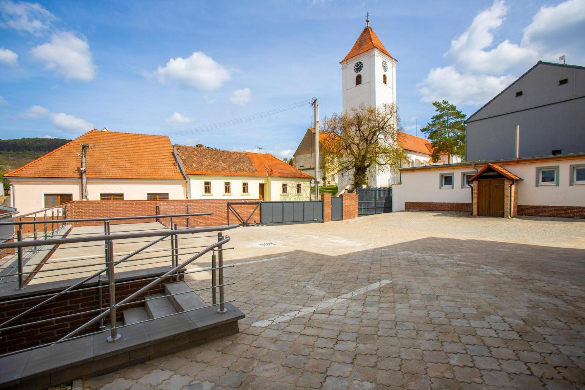 Penzion Janota Perná Exterior foto
